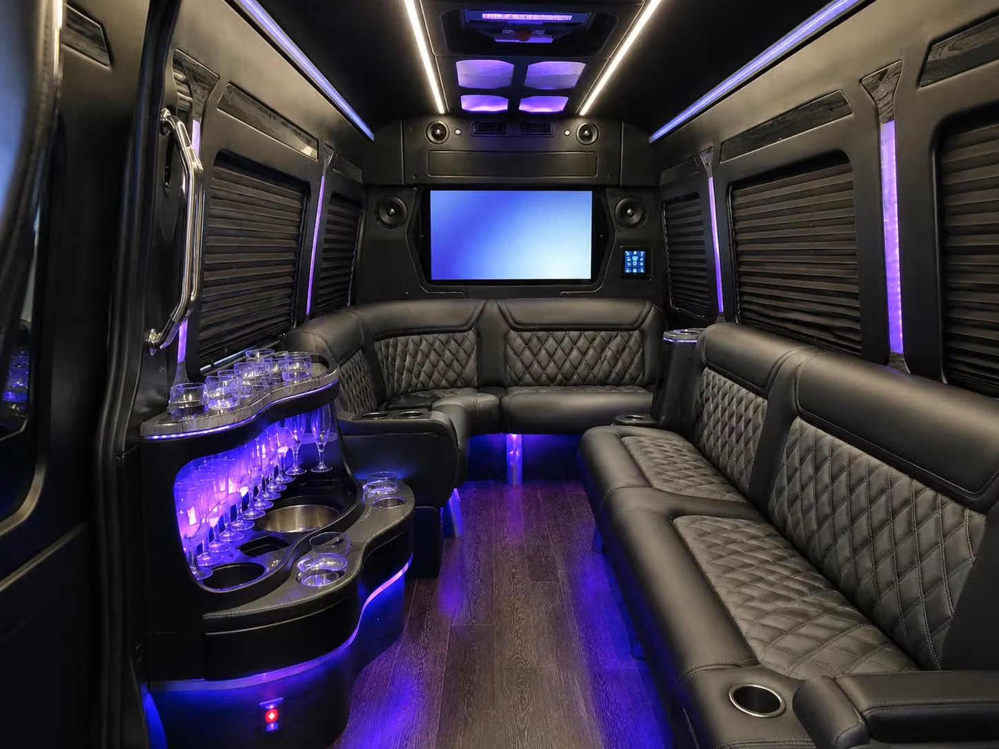 a private airport shuttle bus beats every other option for port st lucie groups