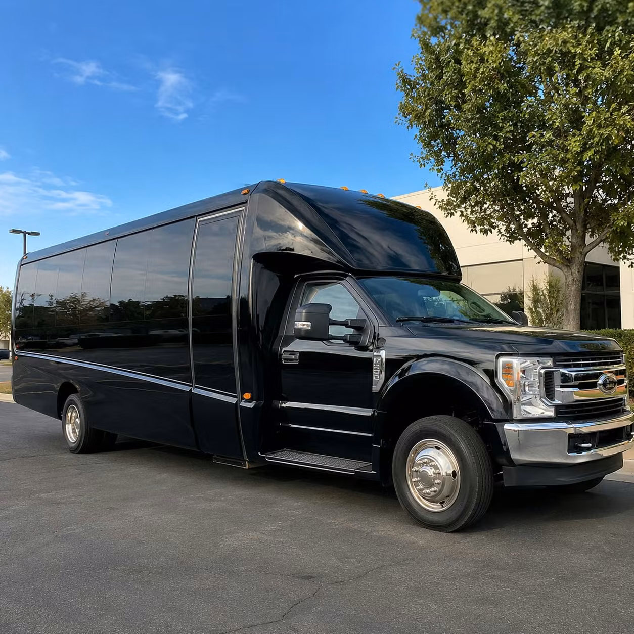 minibus rentals for smaller concert groups in port st lucie